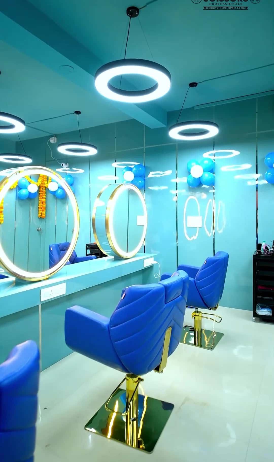 Men's Haircut and Shave at Scissors Professionals